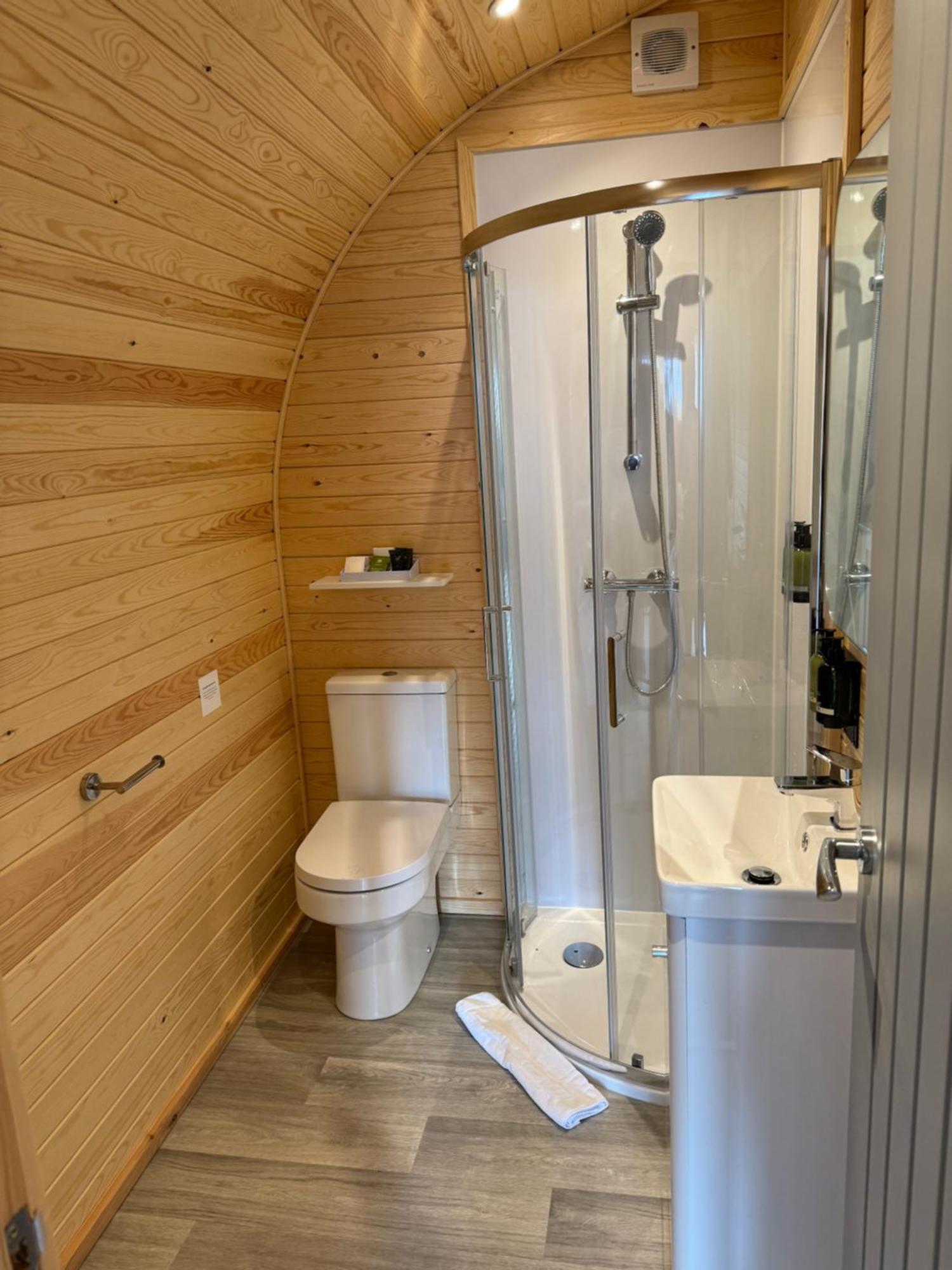 Hotel Ffrith Beach Glamping With Hot Tub Prestatyn Exteriér fotografie