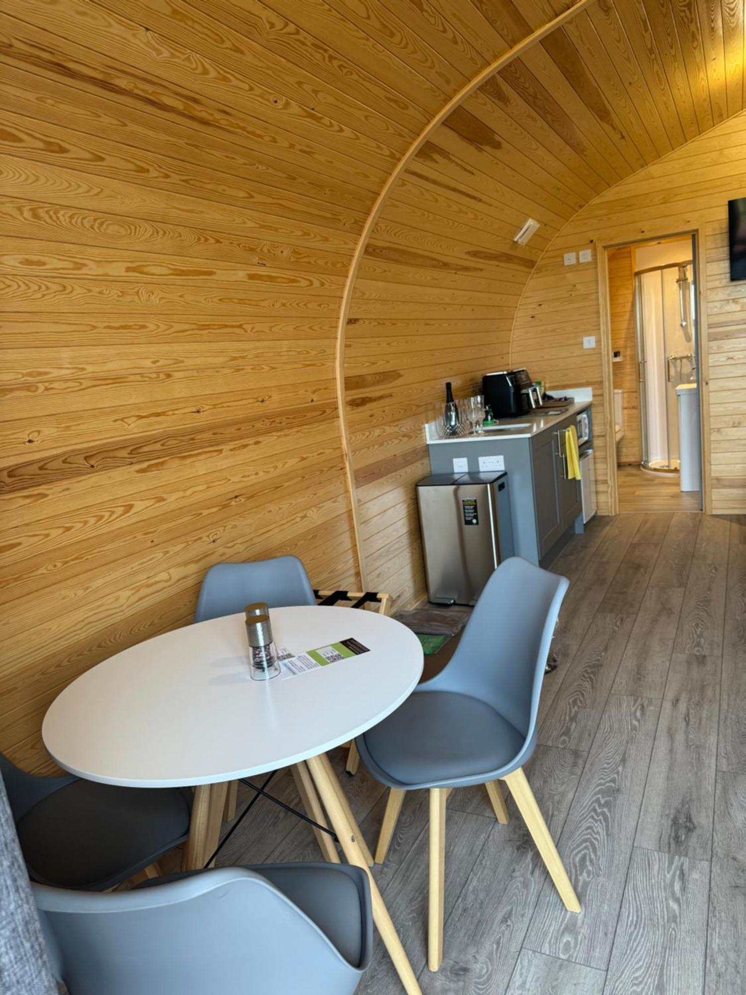 Hotel Ffrith Beach Glamping With Hot Tub Prestatyn Exteriér fotografie